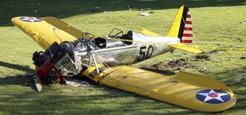 Harrison Ford estrelló una avioneta en un campo de golf en 2015.