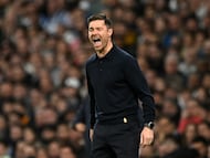 MADRID, SPAIN - DECEMBER 07: Xabi Alonso, Head Coach of Real Madrid, reacts during the LaLiga EA Sports match between Real Madrid CF and RC Celta de Vigo at Estadio Santiago Bernabeu on December 07, 2025 in Madrid, Spain. (Photo by Denis Doyle/Getty Images)