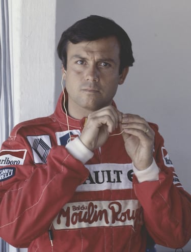 Dos victorias, 11 podios y cinco pole positions en 114 carreras entre 1977 y 1986. corrió el Rally Dakar en la clase de automóviles, donde terminó tercero en 1988 con un Range Rover y en 1989 con un Mitsubishi.