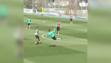 ¿Viene algo grande? Cristiano, de la chilena al tijeretazo