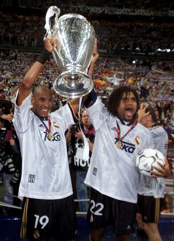 El centrocampista, nacido en Nueva Caledonia, fue el ¨²nico franc¨¦s integrante de la plantilla del Real Madrid que gan¨® la S¨¦ptima. Karembeu fue titular en Les Bleus en un centro del campo de ensuelo de la Francia campeona del mundo: Petit, Deschamps, Zidane, Djorkaeff...