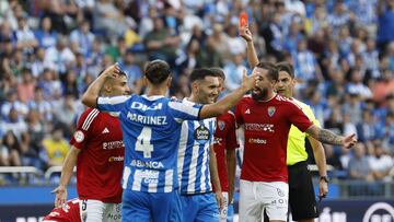 Lucas Pérez, en el momento de su expulsión.