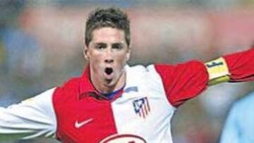<b>SENSACIONAL. </b>Fernando Torres destrozó al Celta con dos goles y una asistencia al Kun. Está en forma y lleva ya ocho tantos en Liga, pese a su mal comienzo de temporada.