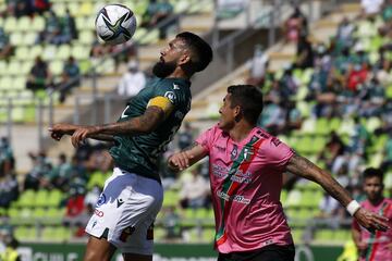 Volvió para salvar a Wanderers, pero fue cortado por la nueva dirigencia. Su nombres estaría en la carpeta de Colo Colo.