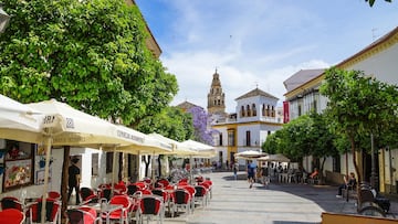 En Reino Unido hacen las maletas rumbo a la ciudad española “increíble” donde hay sol 268,2 horas al mes