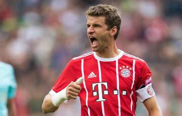 Bayern Munich's forward Thomas Mueller celebrate scoring during the Telekom Cup football final match between Bayern Munich and Werder Bremen in Moenchengladbach, western Germany on July 15, 2017.