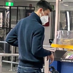 Djokovic recurre y seguirá en Melbourne hasta el lunes