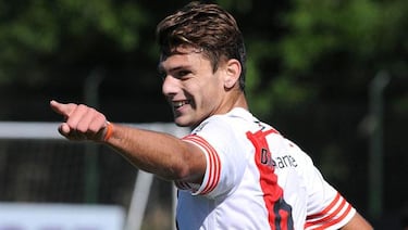 Lucas Boyé: “Yo crecí jugando al fútbol en la calle todo el día”