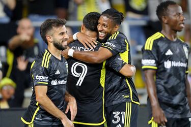 Five MLS sides clinch playoff places as battle for postseason spots heats up