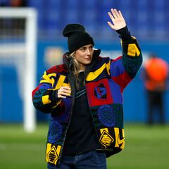 Alexia Putellas offered new contract at FC Barcelona, linked with NWSL