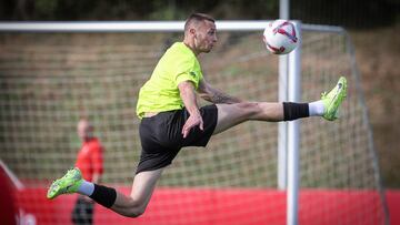 18-02-25. JONATHAN DUBASIN, JUGADOR DEL SPORTING, EN MAREO.