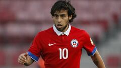 Valdivia y la Roja: "Trabajaré para estar bien cuando me llamen"