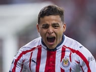 Foto de la primera lista de jugadores convocados por el tecnico de la Seleccion Nacional de Mexico para los partidos contra las selecciones de Chile y Paraguay correspondientes a la fecha FIFA del mes de Marzo.
EN LA FOTO:
hoto of the first list of players summoned by the coach of the National Team of Mexico for the matches against the national teams of Chile and Paraguay corresponding to the FIFA date of the month of March.
IN THE PHOTO: