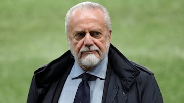 Soccer Football - Champions League - Napoli Training - Parc des Princes, Paris, France - October 23, 2018   Napoli president Aurelio De Laurentiis during training   REUTERS/Gonzalo Fuentes