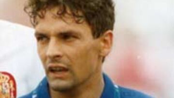 <b>ETERNO BAGGIO</b>. El 'fantasista' ha sido clave en partidos como el que Italia ganó en cuartos de final del Mundial de EE.UU. en 1994 ante España, donde marcó el gol de la victoria.