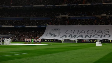 MADRID 25/02/2023.- Homenaje a Amancio Amaro, presidente de honor leyenda del club recientemente fallecida, antes del partido de LaLiga que enfrenta este sábado al Real Madrid y al Atlético de Madrid en el estadio Santiago Bernabéu, en Madrid. EFE/ Juanjo Martín
