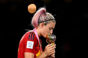 Alexia Putellas interview with TUDN: “we all want respect” and “want to leave a legacy” for the next generation
