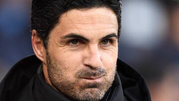 Mikel Arteta, entrenador del Arsenal, durante un partido.
