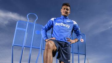 Óscar: "Mi sueño es acabar en el Real Madrid; es difícil, pero se puede"