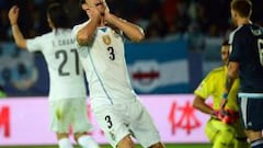 Uruguay 1x1: le dio espacio a Pastore y se quedó sin nada.