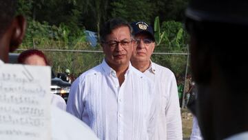 Colombian President Gustavo Petro looks on as he is welcomed with military honors upon his arrival for an official visit where they will have a binational council of ministers, in Jacmel, Haiti January 22, 2025. REUTERS/Marckinson Pierre