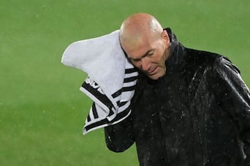 Zidane, durante el Real Madrid-Barcelona.