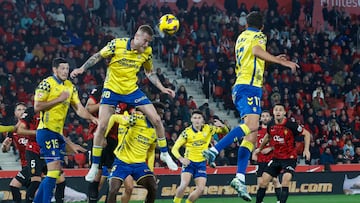 A Las Palmas solo le salva el gol average