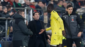 Marcelino durante un partido del Villarreal.