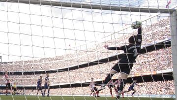 El guardameta del Athletic de Bilbao, Kepa Arrizabalaga, durante un partido.