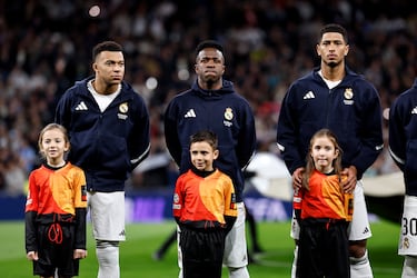 Una noche sin dos astros