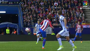 ¡Qué genialidad de Griezmann! Pase de taco y casi golazo
