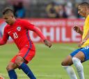 Jeisson Vargas cumplió sanción y podrá jugar ante Paraguay