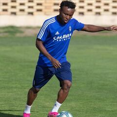 James se une al grupo y Víctor mima a Kagawa