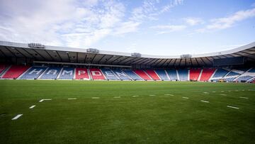 Hampden Park está situado en Glasgow (Escocia) con una capacidad de 52. 500 espectadores. Es es escenario habitual de las eliminatorias de la Copa de Escocia y de la Copa de la Liga de Escocia.