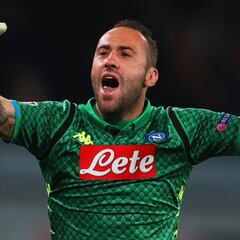 Neymar, Mbappé y Cavani, el ataque que debe frenar Ospina