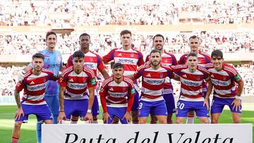 Alineación del Granada contra el Cádiz.