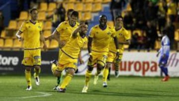 Pacheco dio la victoria al Alcorcón ante el Sabadell.