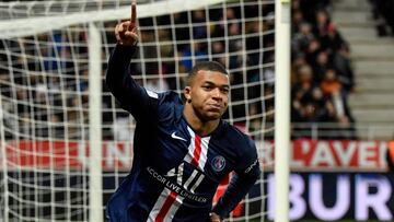 Paris Saint-Germain's French forward Kylian Mbappe celebrates after scoring a goal during the French L1 football match between Dijon Football Cote-d'Or (DFCO) and Paris Saint-Germain (PSG) on November 1, 2019, at the Gaston Gerard stadium in Dij