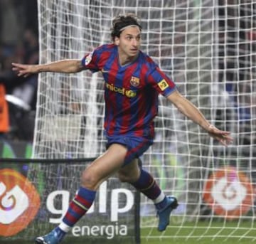 En el "Derby" disputado en el Camp Nou, los blaugranas se impusieron por 1 gol a 0, con anotación del sueco Zlatan Ibrahimovic.