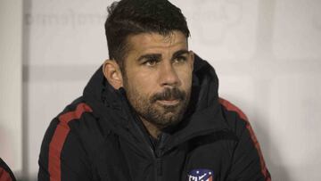 Diego Costa, en el banquillo del Atlético