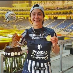 Mónica Flores luego de su retiro: “Estoy en paz y emocionada”