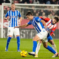 García Plaza planea alinear su once de gala