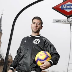 Embarba se lleva sus caños y su reggaeton de Vallecas a Cornellà