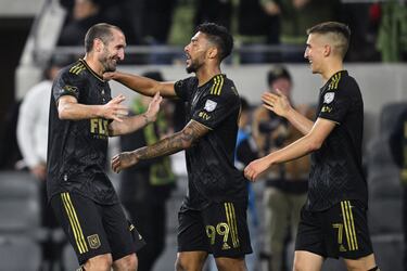 Dénis Bouanga continues goal-scoring form as LAFC sweep aside the New England Revolution