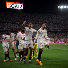Sevilla vs Manchester United summary: En-Nesyri goal, De Gea mistake, score, goals and highlights | Europa League
