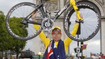 Evans lidera el ranking UCI tras su triunfo en el Tour