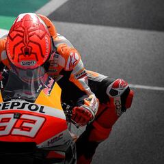 Márquez se la lía a Maverick y pole de récord para Quartararo