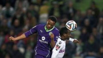 El Sporting de Lisboa empató sin goles en su estadio ante el Nacional de Madeira.