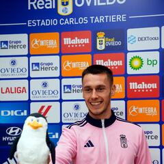 El “pingüino” entra en escena