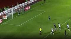 Pinto es albo: el penal 'a lo Panenka' que le tapó a 'Chupete'